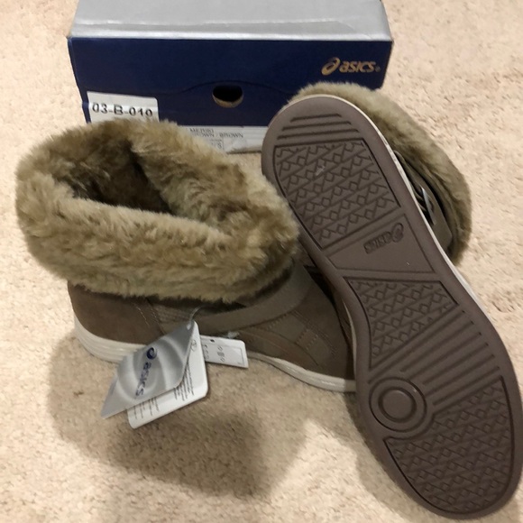 ASICS Meriki boot - Picture 6 of 7